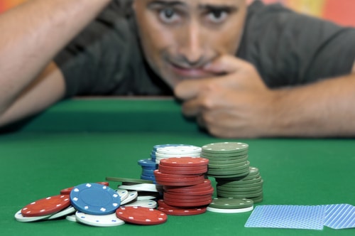 joueur perd partie poker